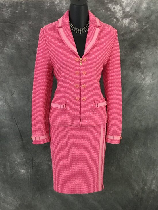 BEAUTIFUL St John couture knit pink multi jacket skirt suit size 2 - Picture 3 of 12